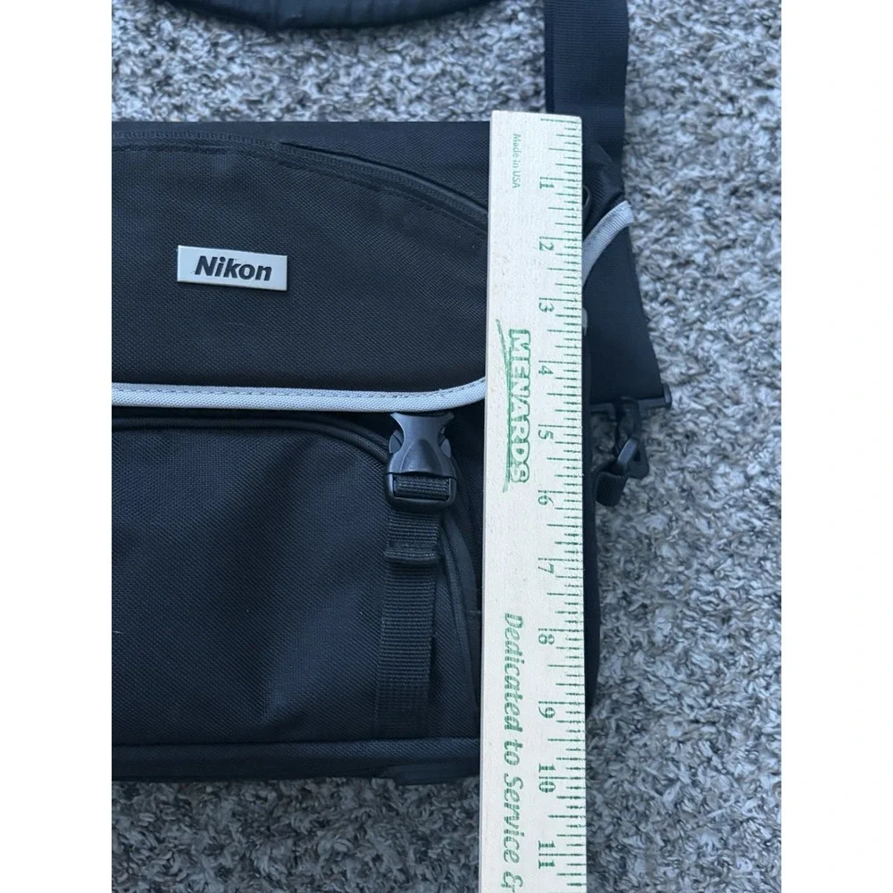 Nikon DSLR Camera Bag Black With Shoulder Strap